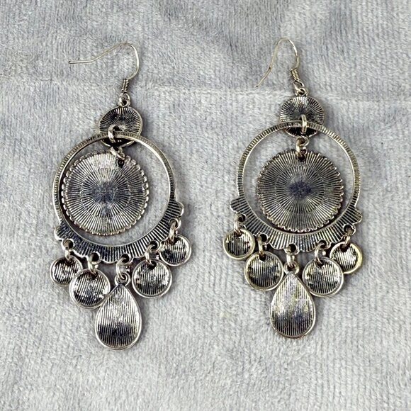 Boho Style Silver-Tone Chandelier Earrings Tribal Engraved Discs Teardrop Charms - Picture 12 of 16